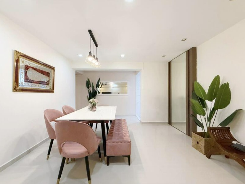 628 Jurong West St 65 Dining Room